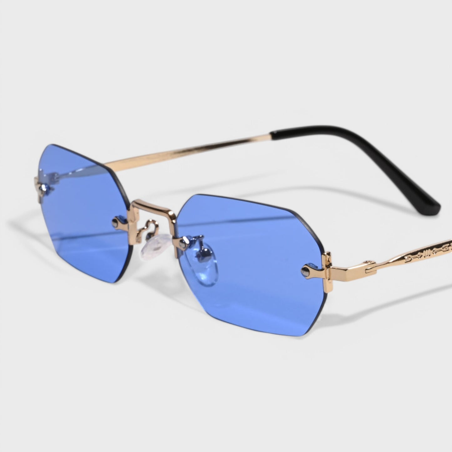 Aqua — Luxe